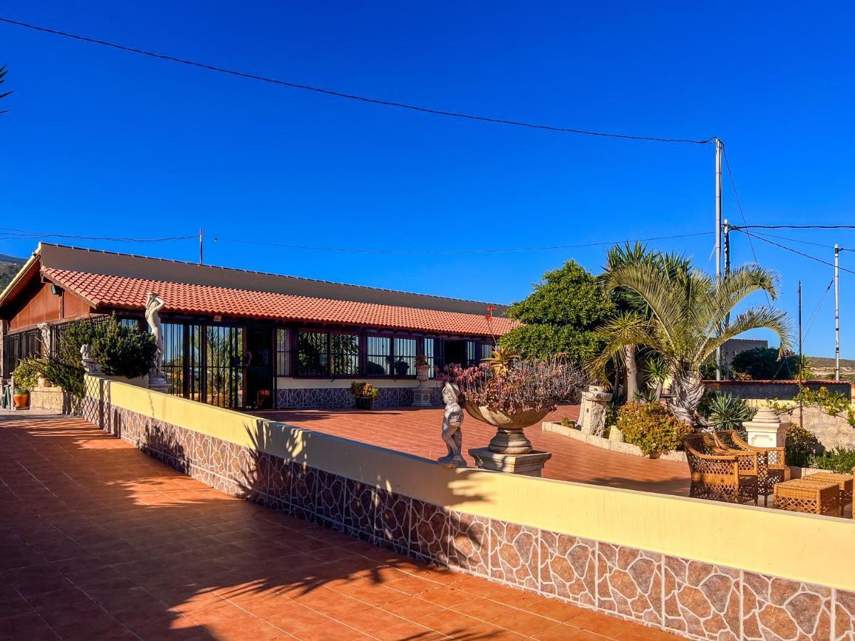 Exquisite Rural House With Garden, Pool And Sea Views Vila Arico Viejo Exterior foto
